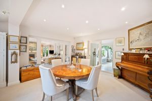 Dining Room- click for photo gallery